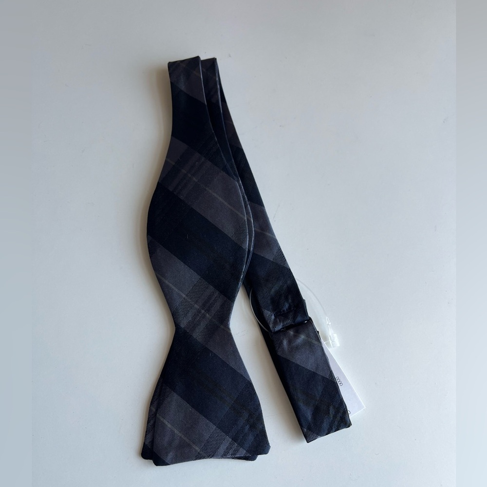 Banana Republic Plaid Silk Bow Tie